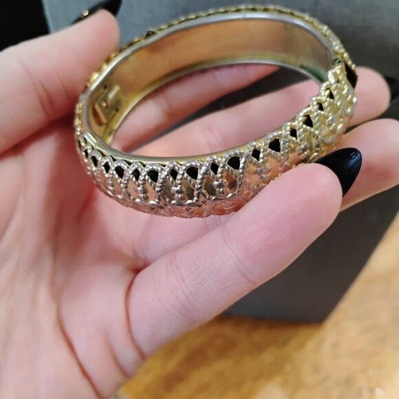 Openable bangle bracelet - Picture 5 of 7